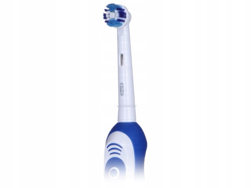 szczoteczka-oral-b-advance-power-koncowki-perfect-clean-8-szt-wyciskacze-do-pasty-2.jpg