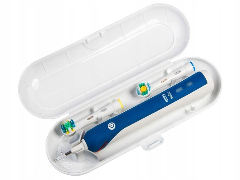 etui-podrozne-na-szczoteczke-braun-oral-b-vitalty-pro-czarne-2.jpg