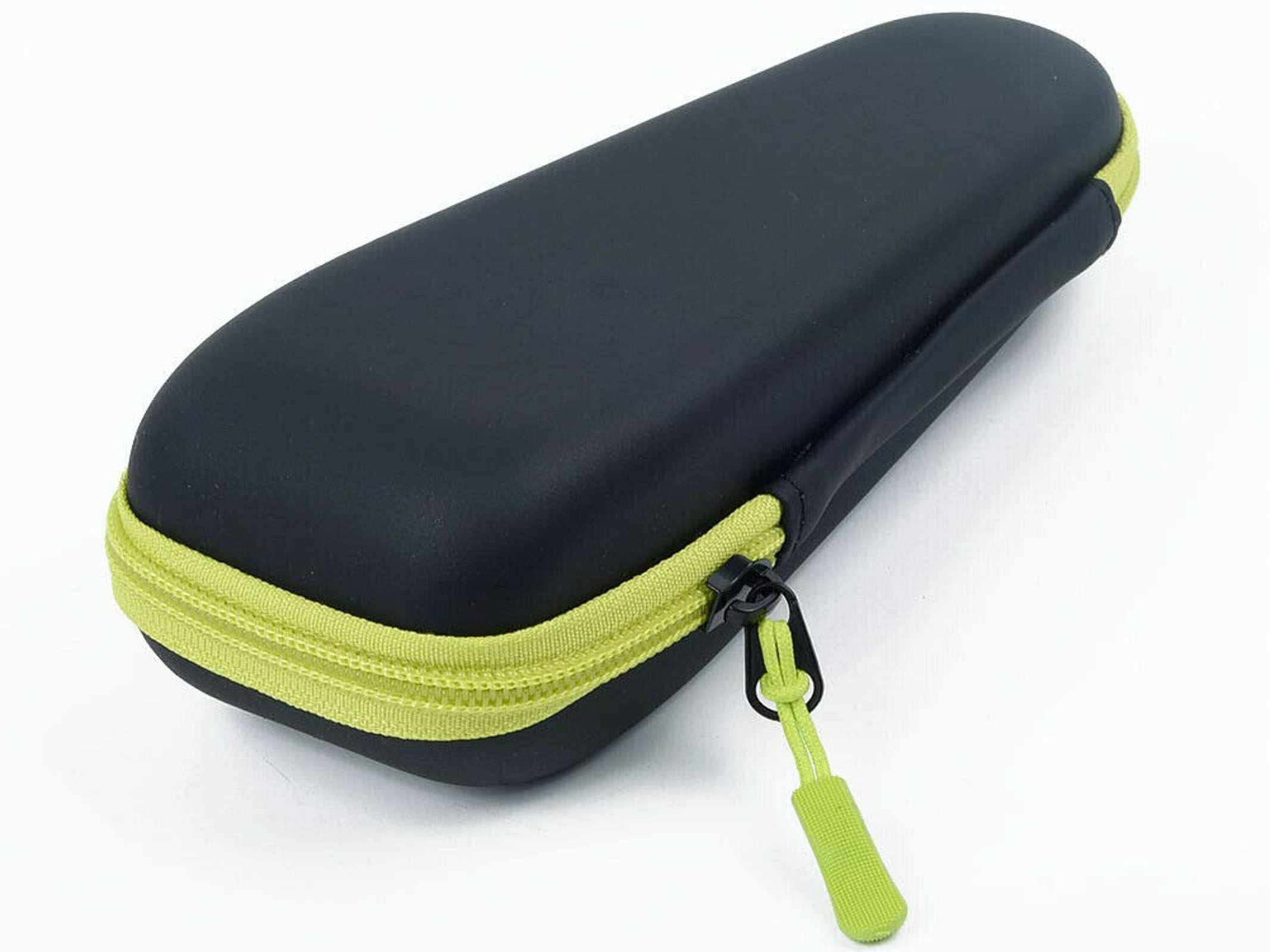 Uniwersalne Etui Podróżne na golarki PHILIPS One Blade Futerał Pokrowiec EAN (GTIN) 5904501836593