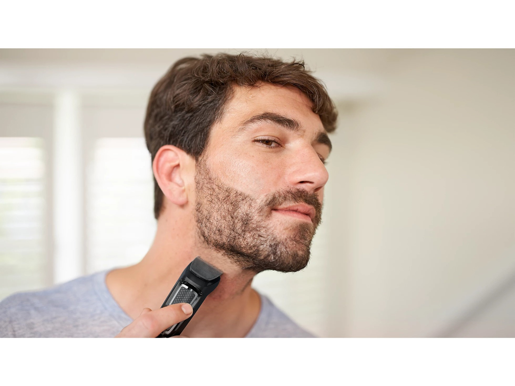 Maszynka do Brody Trymer Philips Multigroom Series 3000 MG3740/15 + Etui Marka Philips