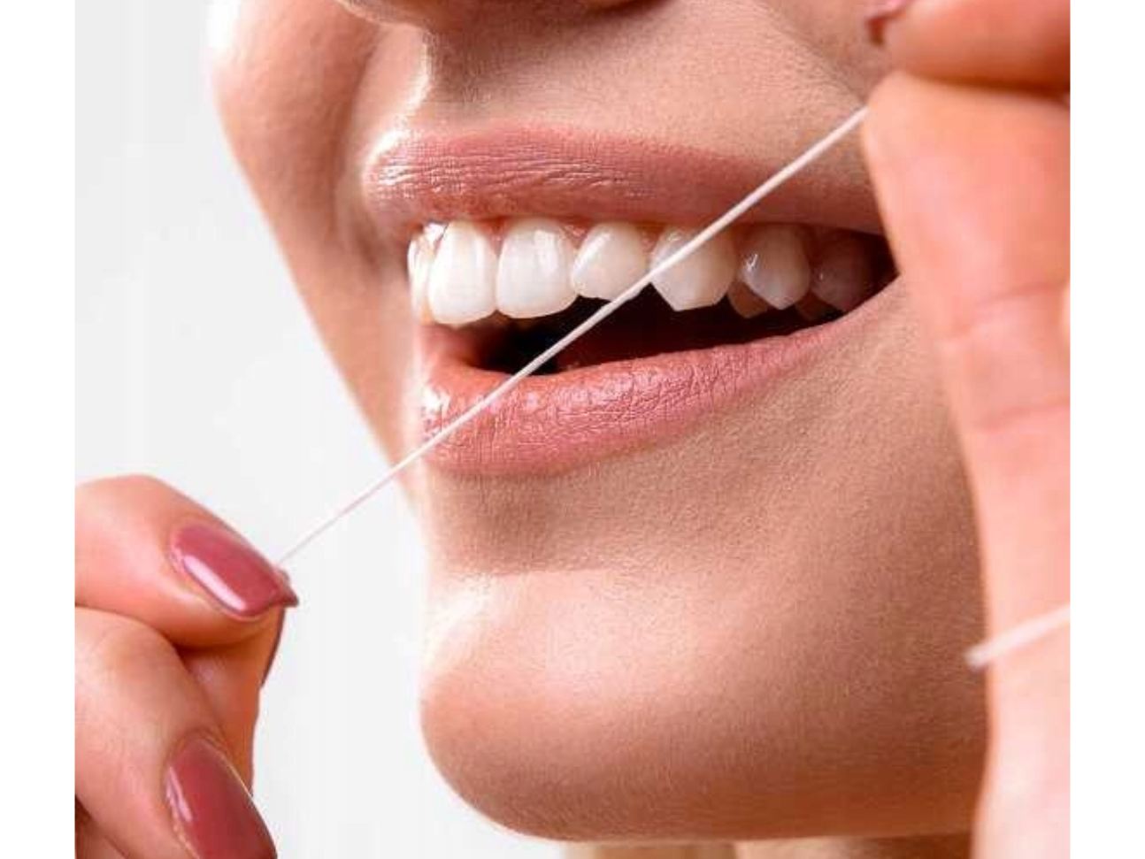 Oral-B Essential Floss Mint Waxed Nić Dentystyczna 100m Duo Wyrób medyczny nie
