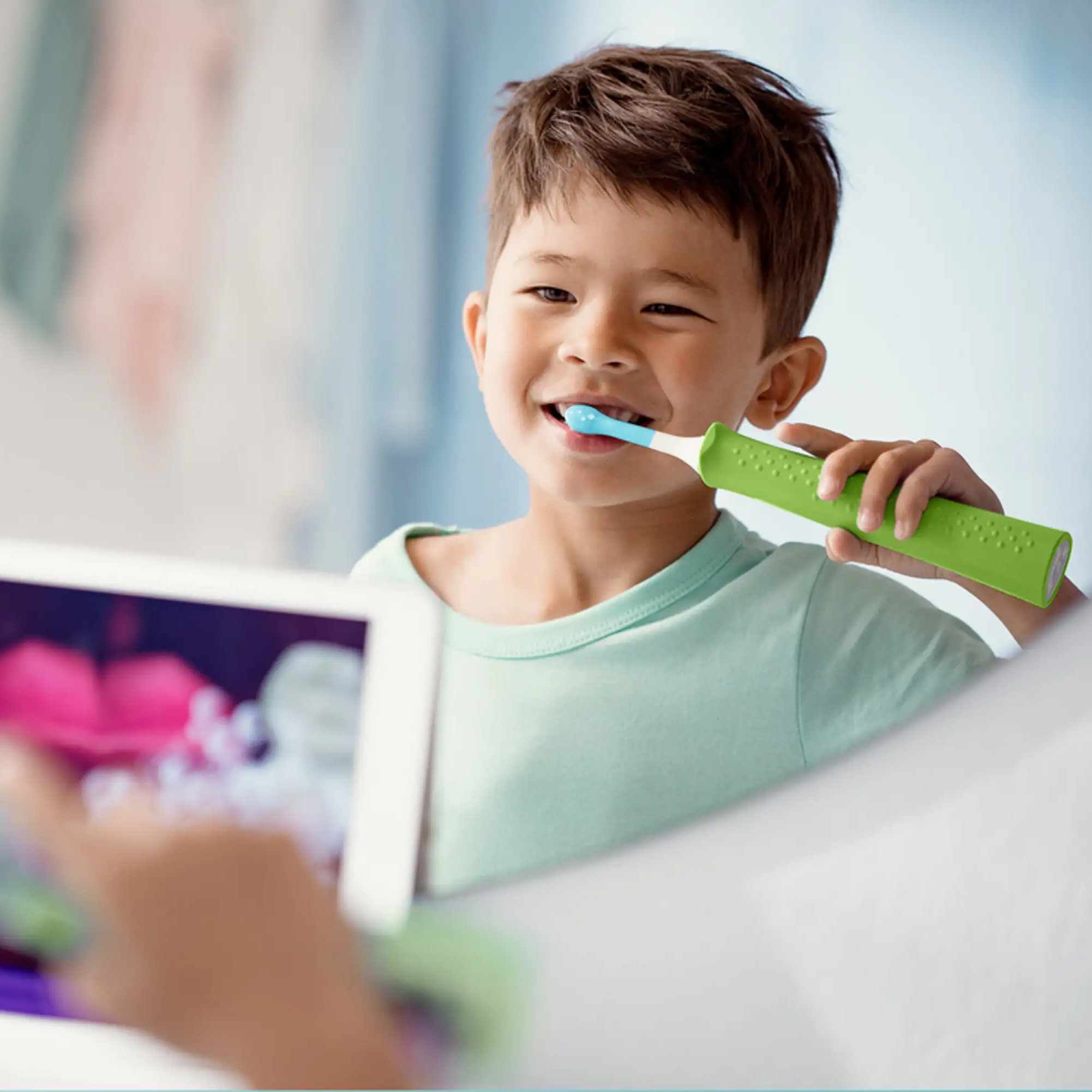 Szczoteczka Soniczna dla Dzieci Philips Sonicare HX6322/11 Kids, Zielona Model HX6352 11
