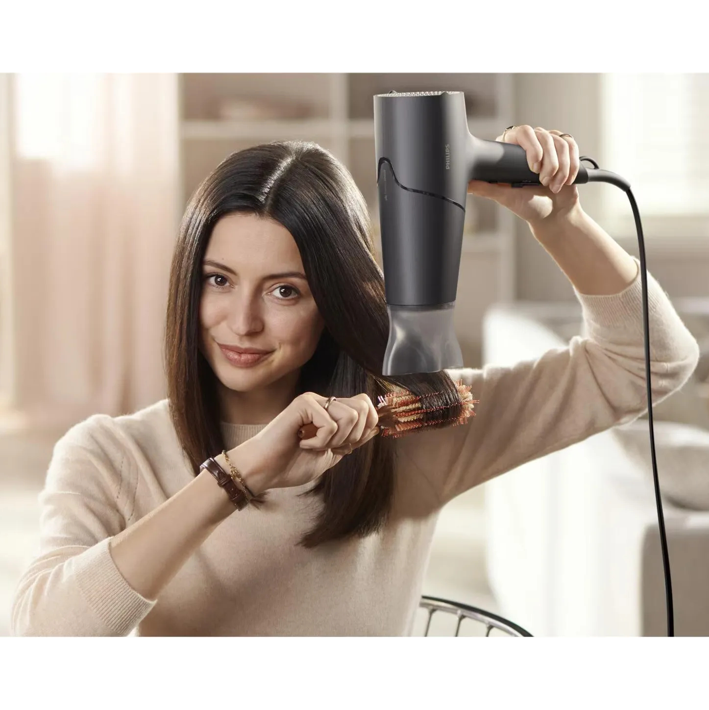 Suszarka Philips Series 5000 BHD504/00 2100W ThermoShield jonizacja Kod producenta BHD504/00